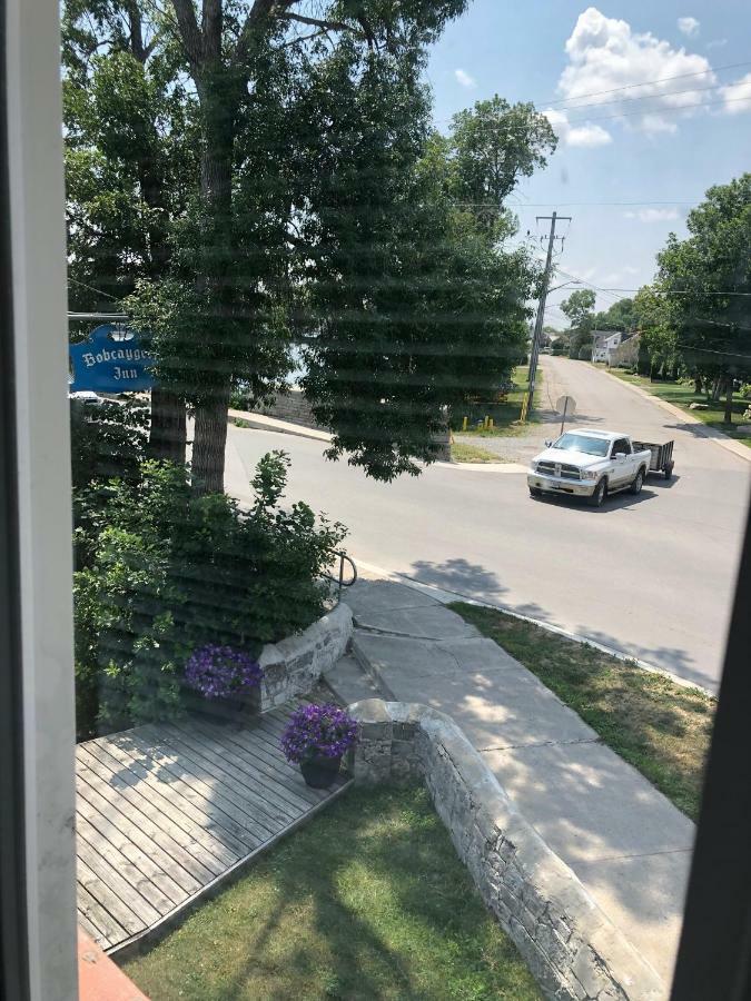The Bobcaygeon Inn Eksteriør bilde