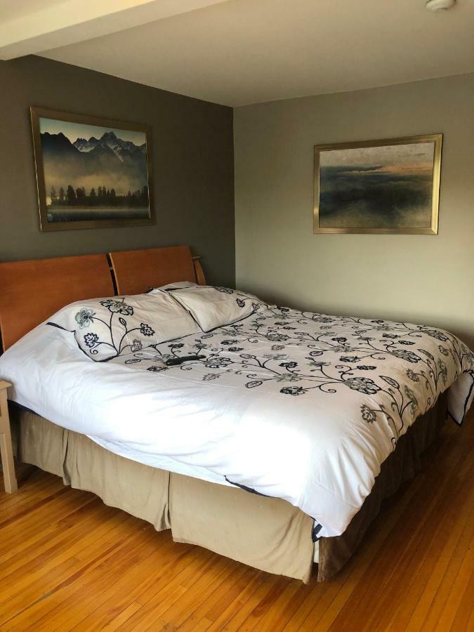 The Bobcaygeon Inn Eksteriør bilde